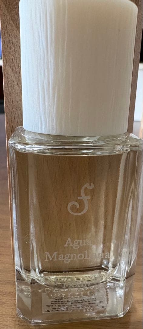 FUEGUÍA Agua Magnolia 香水 木箱入り