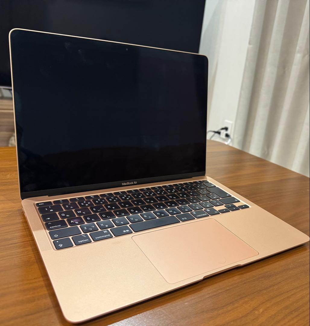 MacBook Air M1 ゴールド