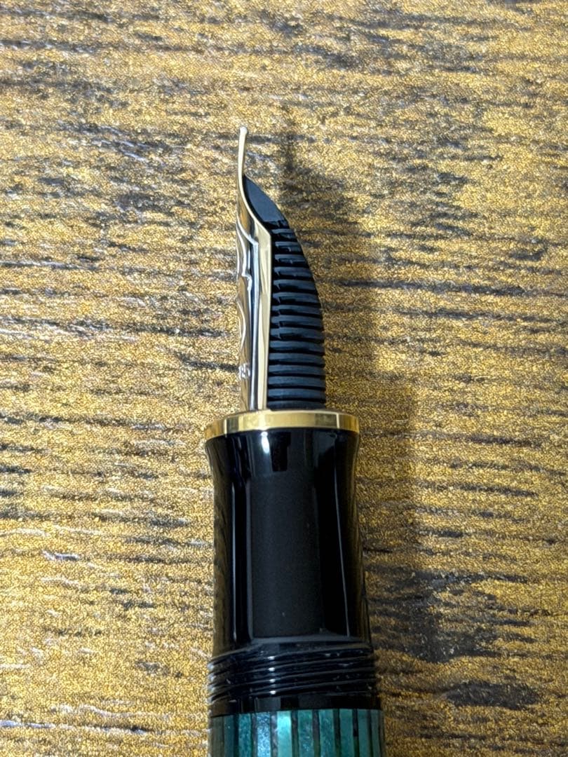 試筆のみ　旧天冠　スーベレン　緑縞　14C ペリカン　グリーン　EF