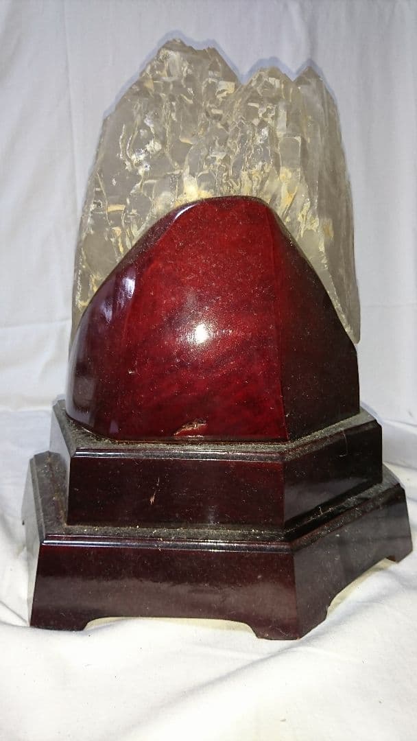 天然【水晶】原石・木台