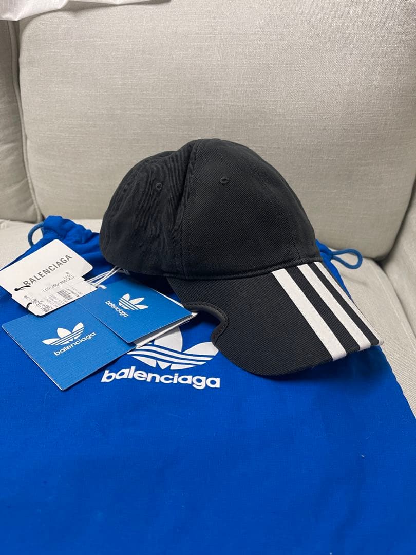 新品未使用balenciaga adidasベースボールキャップブラック