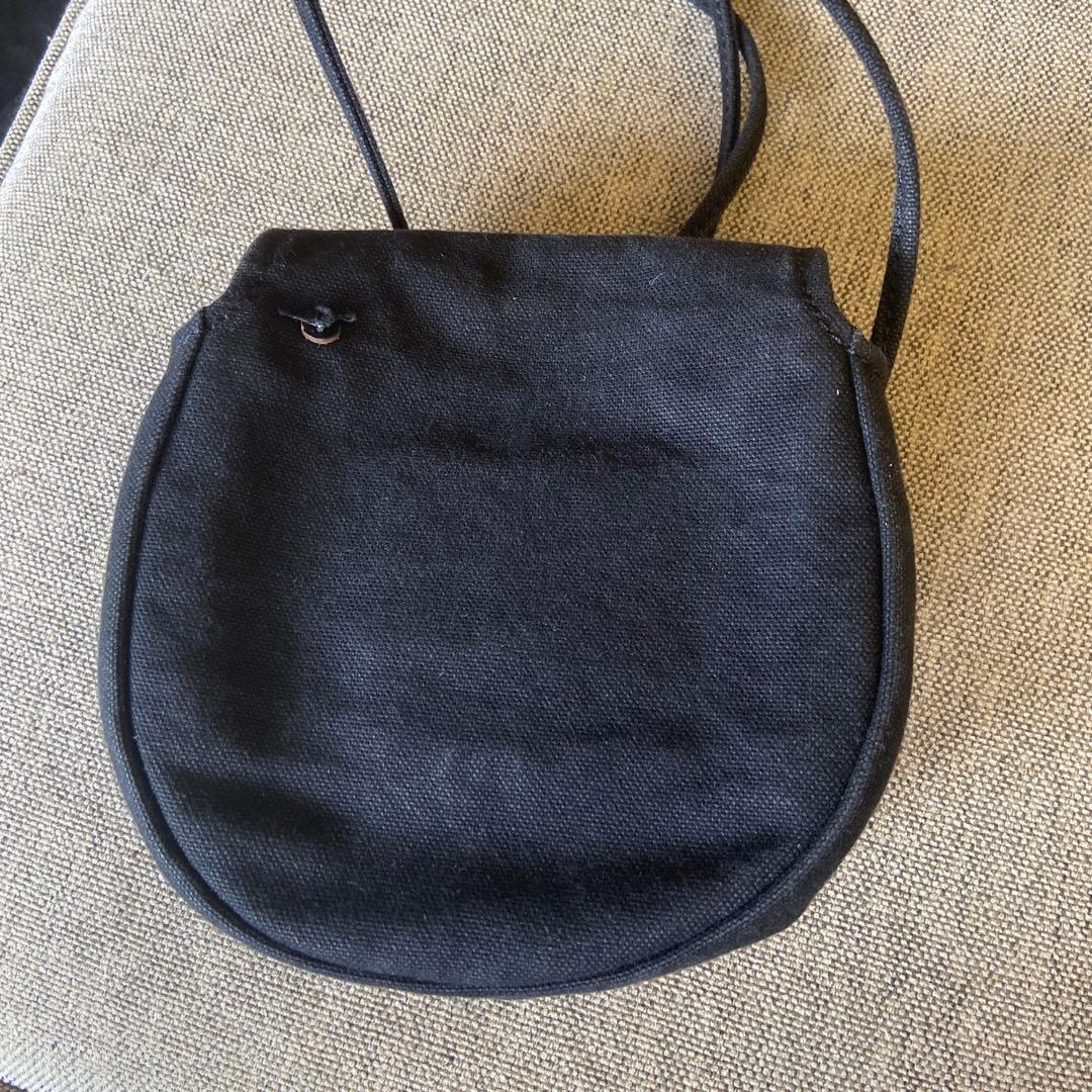 ebagos サークルショルダーバッグ　防水キャンバス　黒