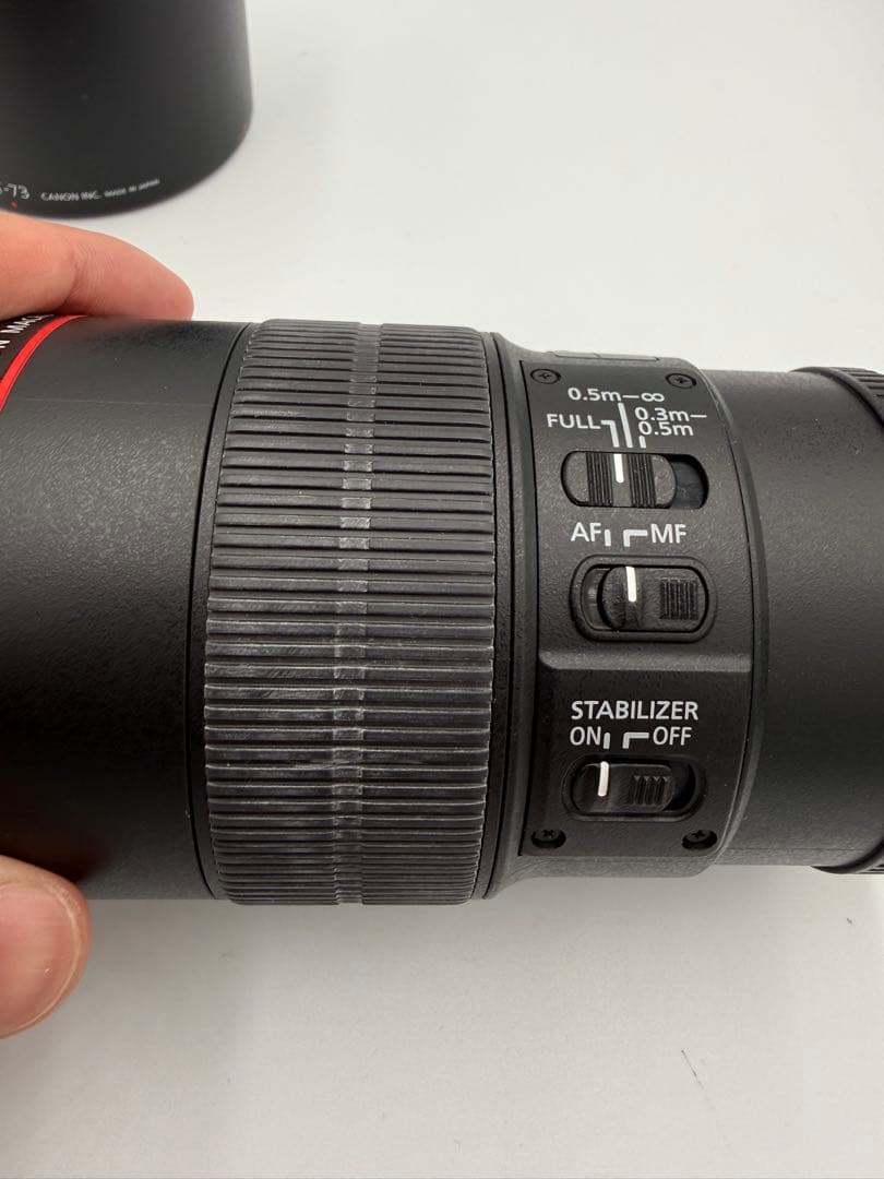 キャノン　マクロレンズ　EF 100mm 1:2.8 L IS USM