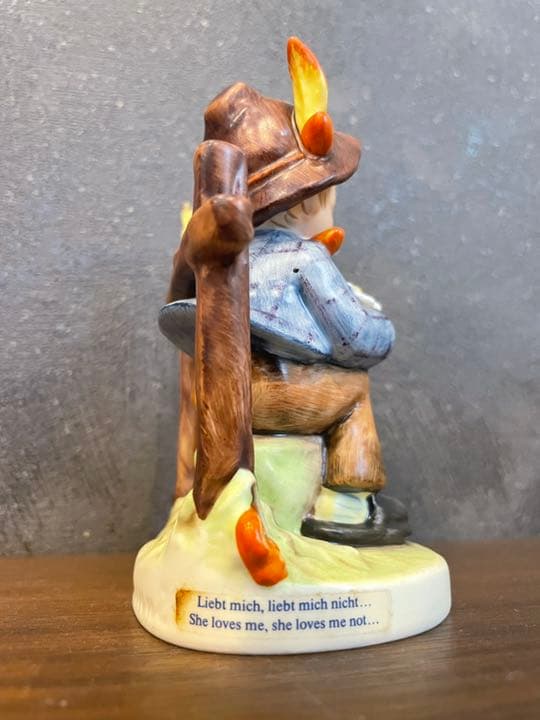 【最終値下げ！】Goebel社　フンメル人形　174