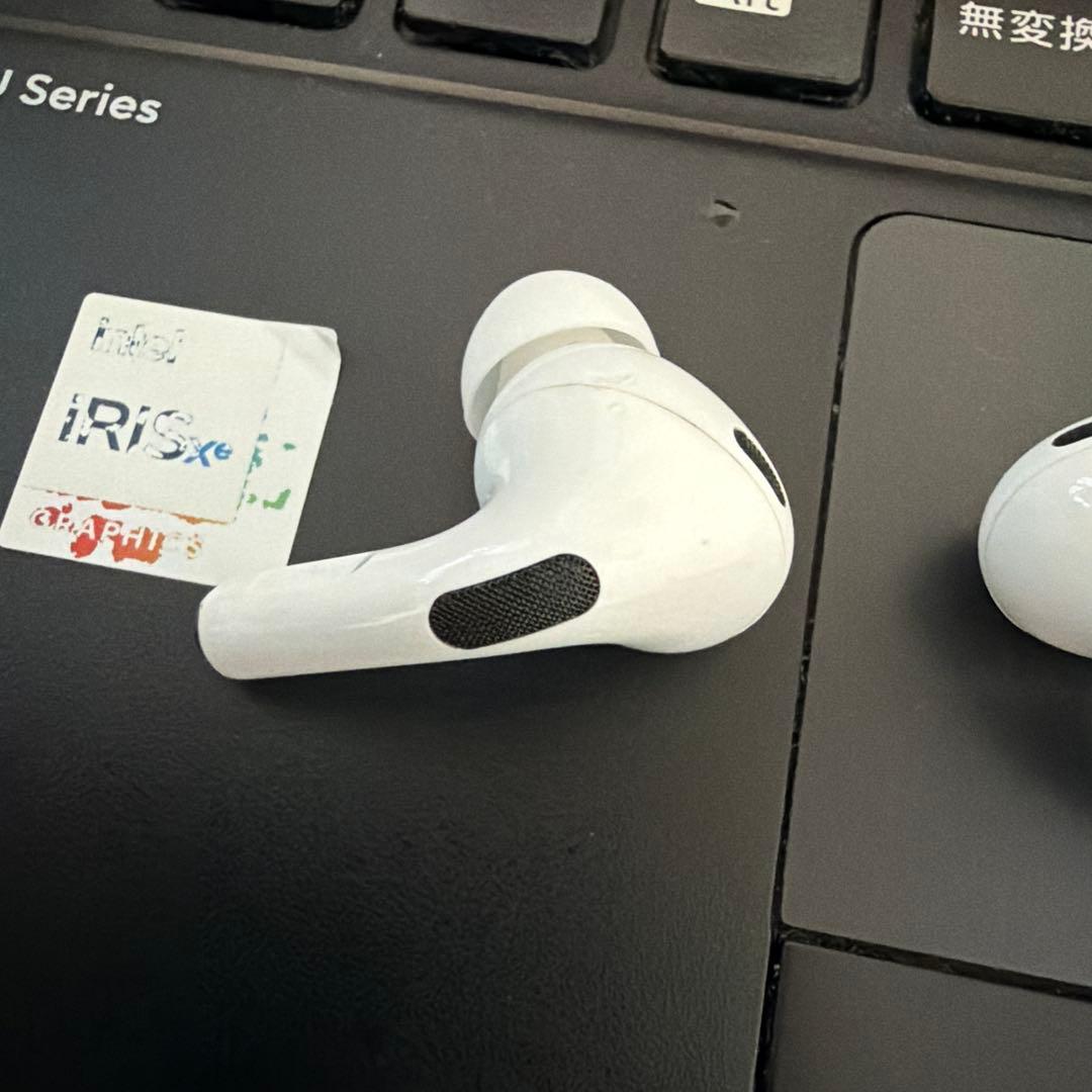 AirPods Pro第2世代 本体 lightningタイプ