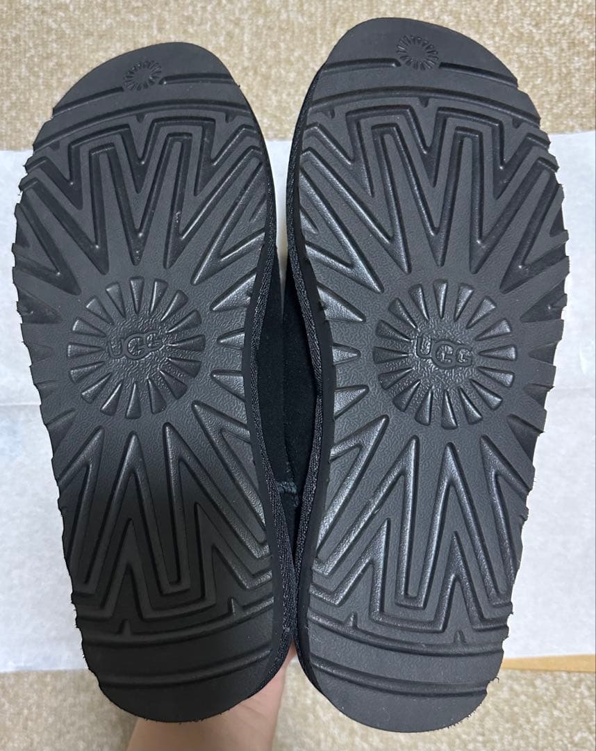 UGG クラシック　マイクロ　ブラック サイズ7
