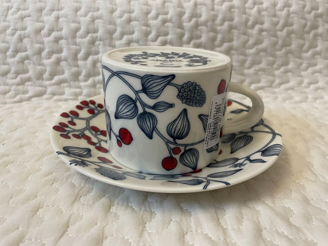 〈新品〉ARABIA Runo カップ&ソーサーセット