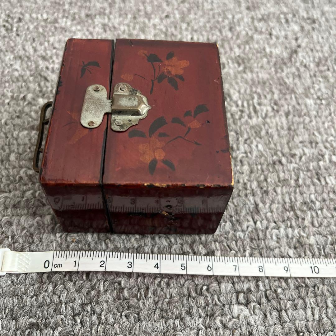 古い 木箱 朱塗り 古美術 古道具 アンティーク オブジェ 香水