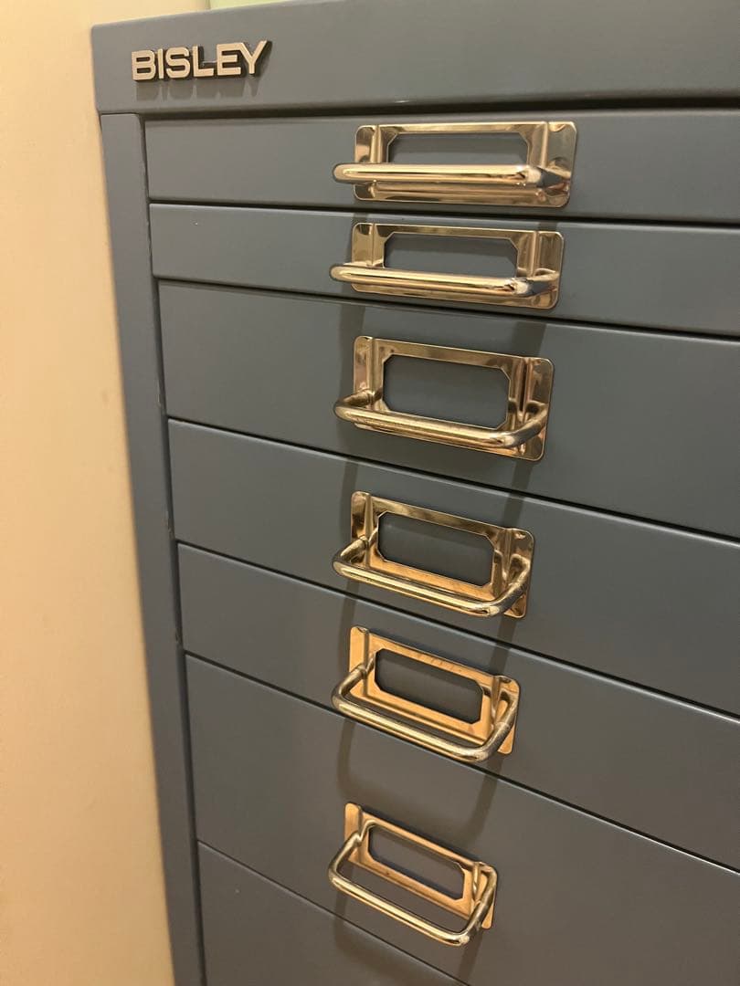 ビスレー　キャビネット　A4 8段