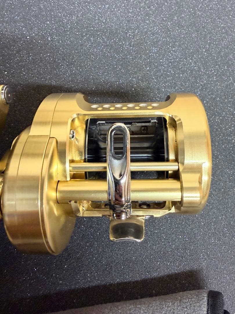 専用　SHIMANO CALCUTTA CONQUEST 400