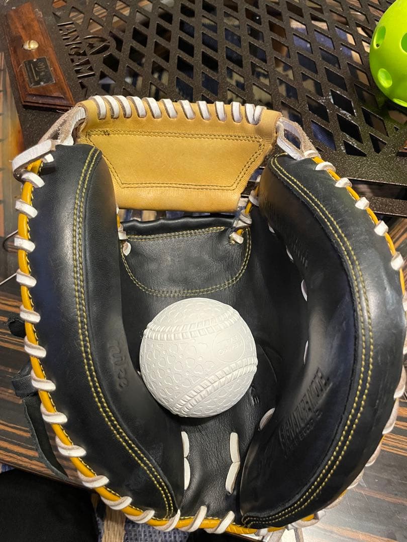 Nike ナイキ　キャッチャーミット　少年野球　軟式　阪神　ウェブ損傷格安