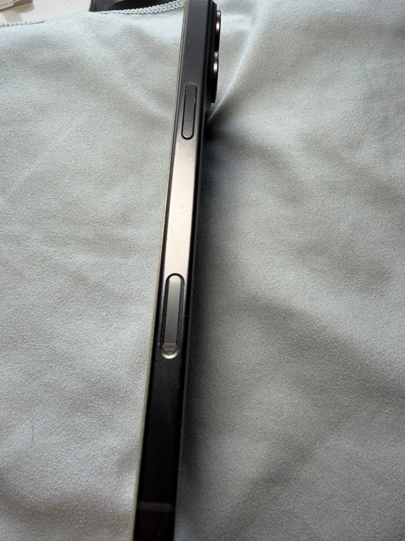 Apple iPhone 16plusスペースグレー 本体