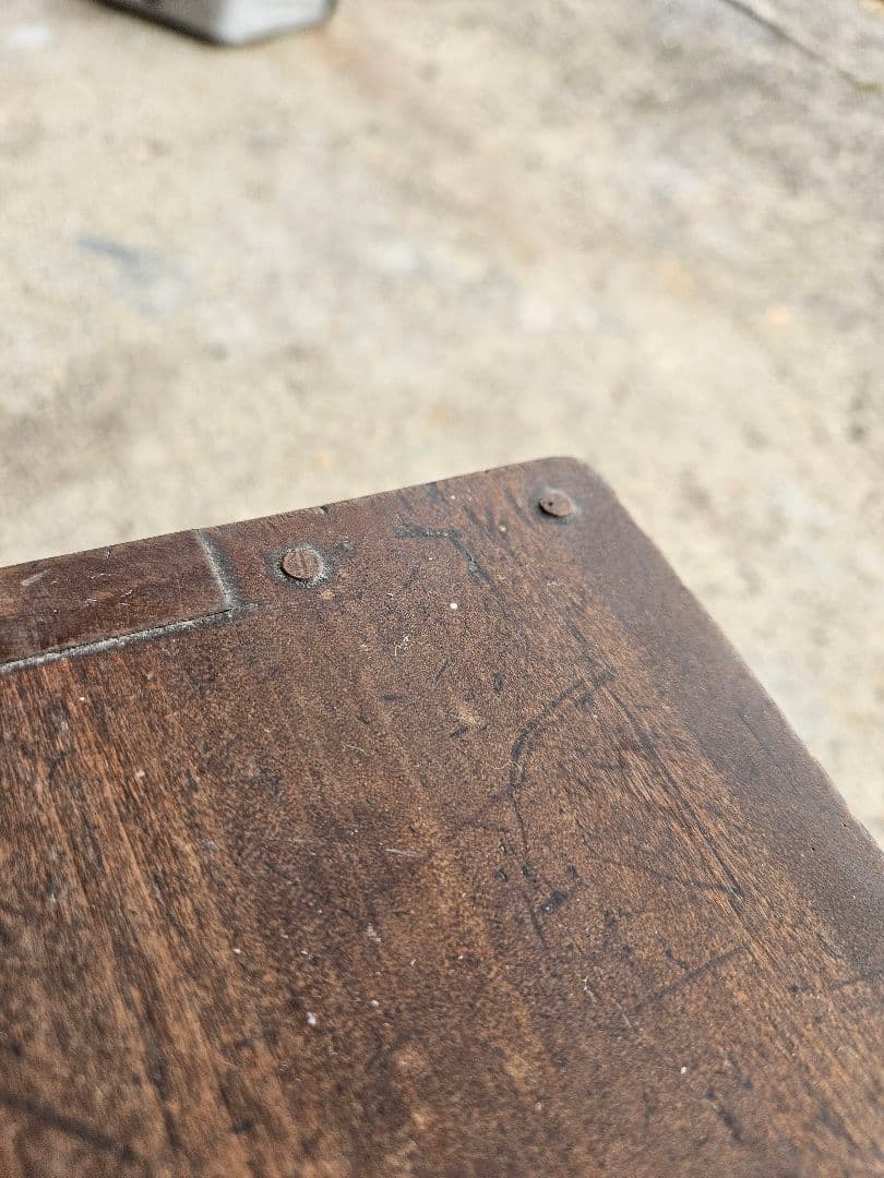 日本のアンティーク 古い木の箪笥 抽斗 6杯 引出し チェスト 飾り棚 木製