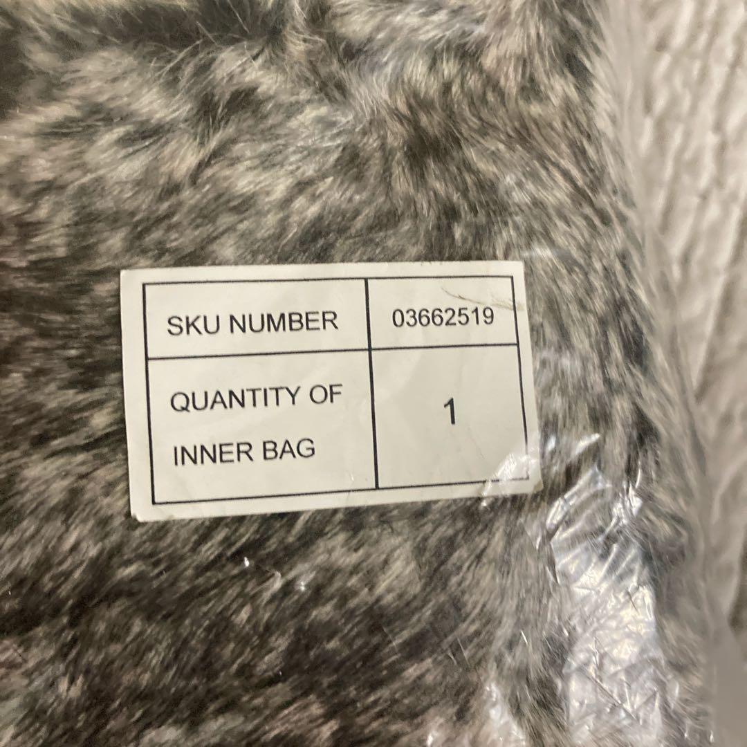 UK輸入　ローラアシュレイ ダートモア　スロー　フェイクファー　新品