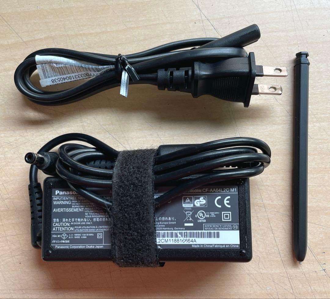 Touchpad FZ-G1 i5-7300U 4GB SSD128GB 美品