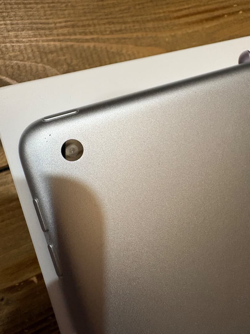 iPad 第9世代 ACアダプタ、ケーブル