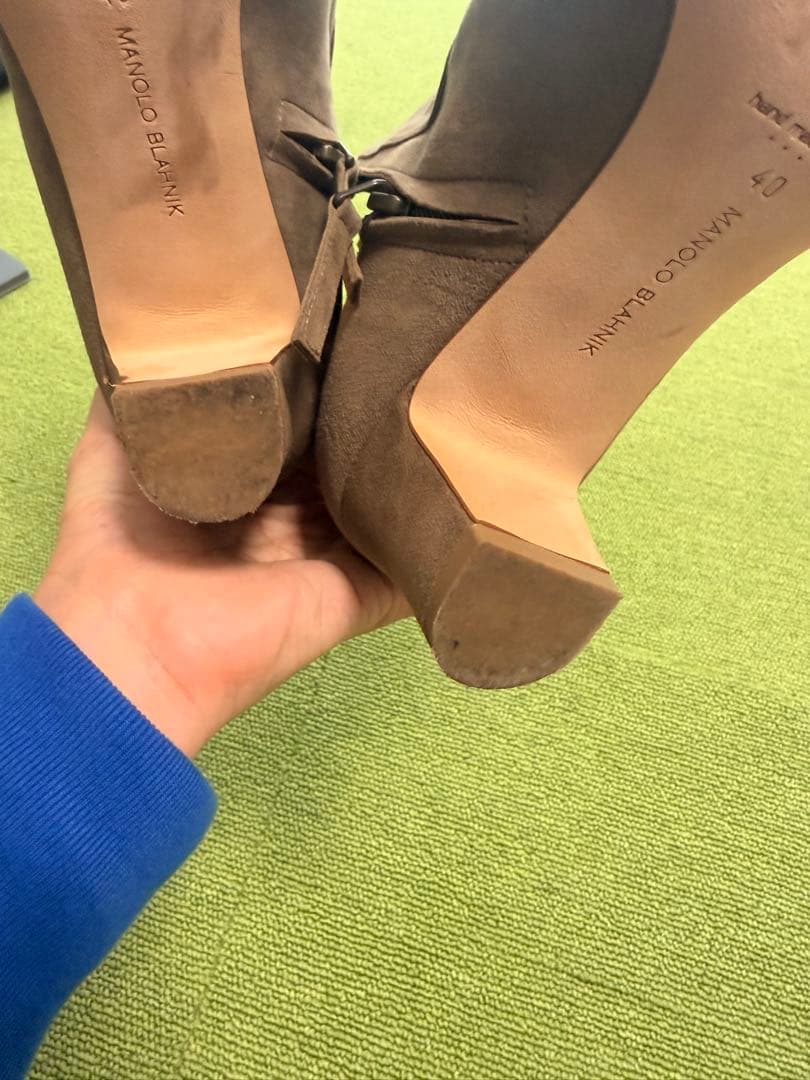 MANOLO BLAHNIK マノロブラニク　グレージュ　ブーツ　サイズ40