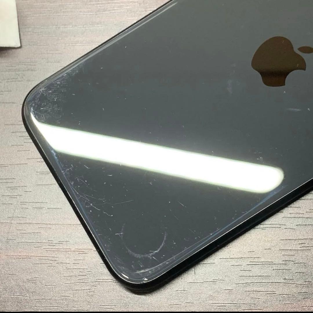 iPhone SE2 第二世代 第２世代 64GB ブラック SIMフリー au