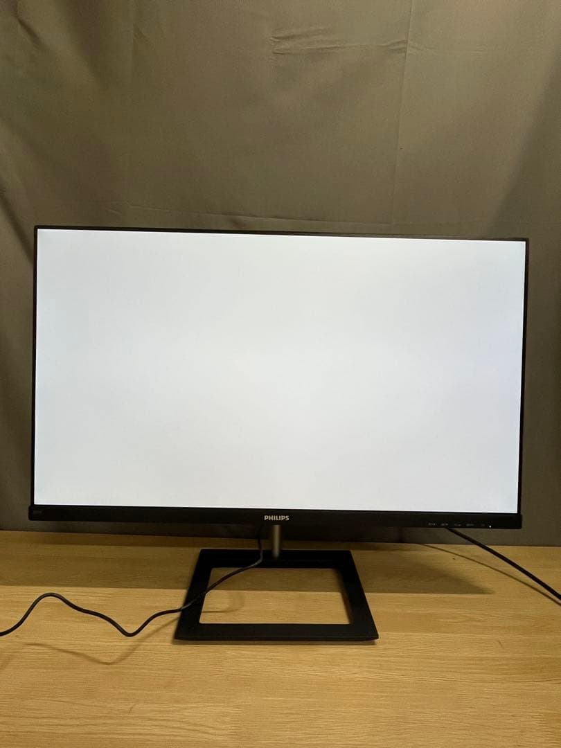 Philips 271E1 27インチ　IPSモニター