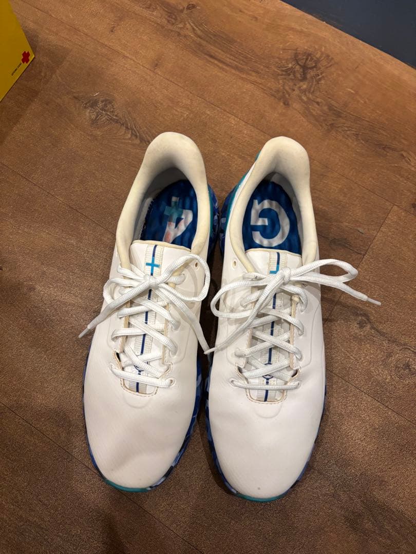 G/FORE MG4+ ゴルフシューズ 27.5センチ　スパイクレス