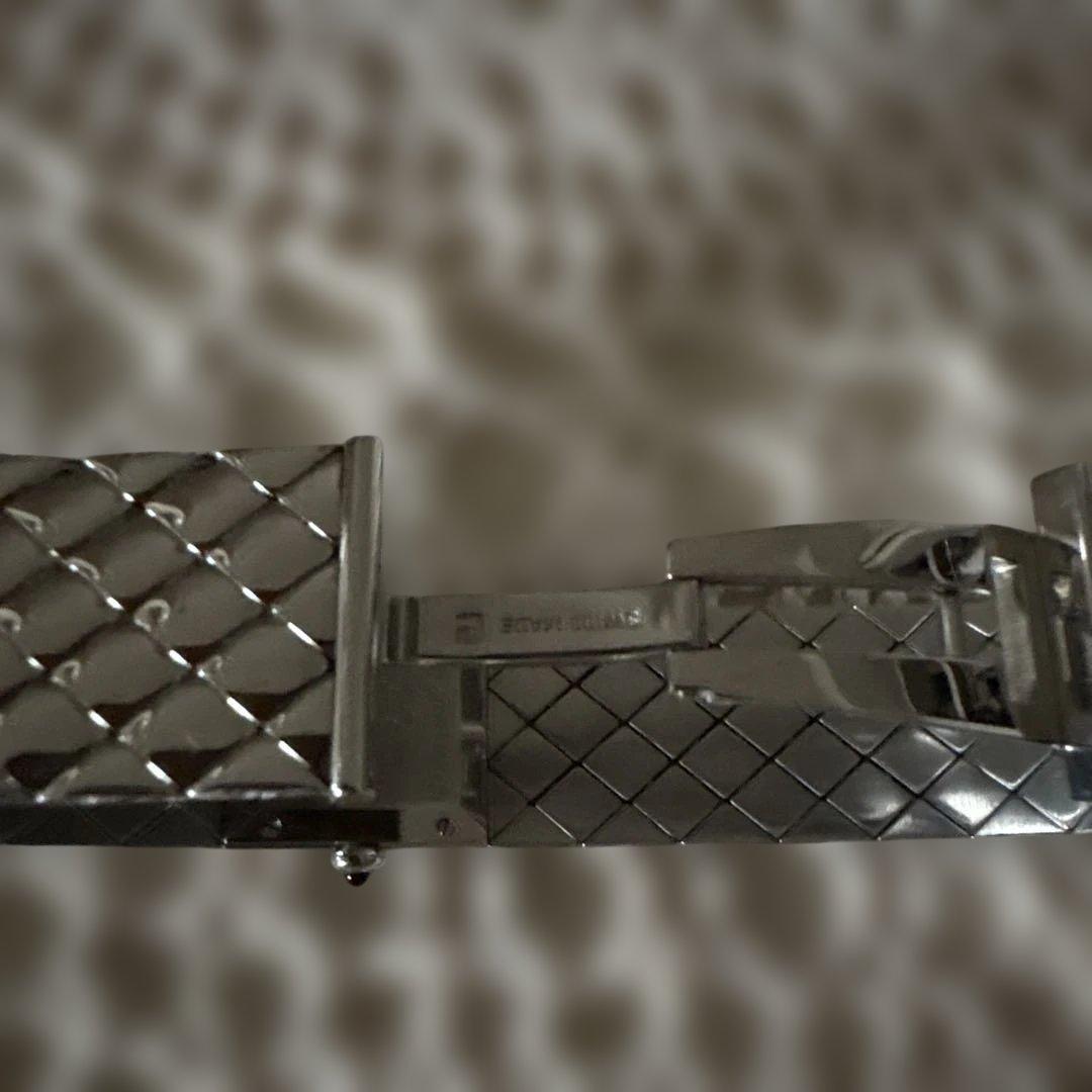 CHANELマトラッセステンレスクオーツレディース腕時計