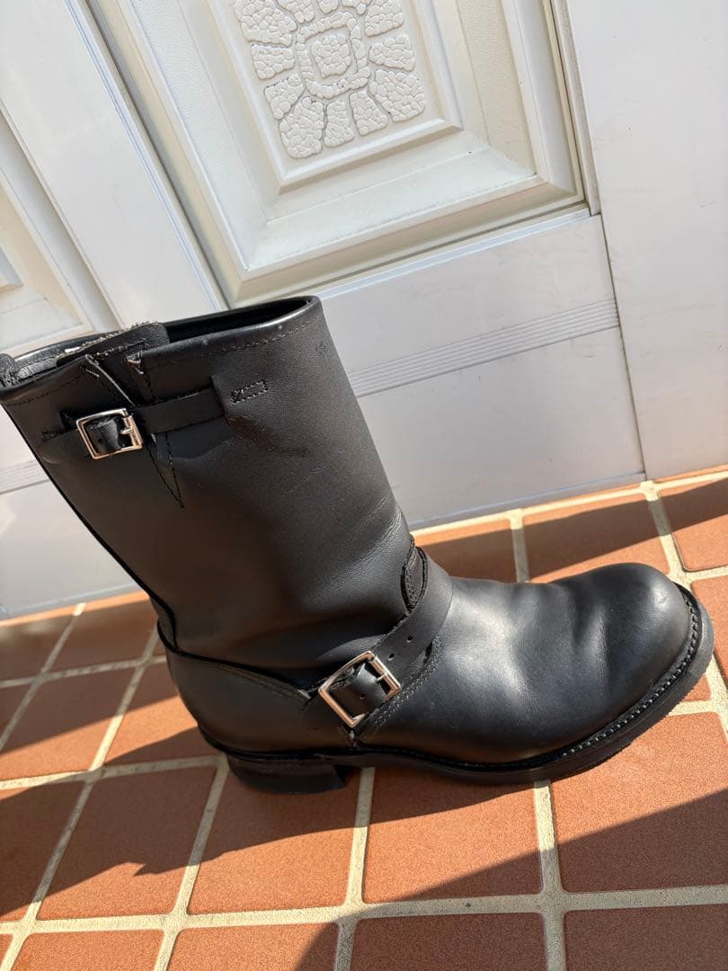 ブラックレザーエンジニアブーツ