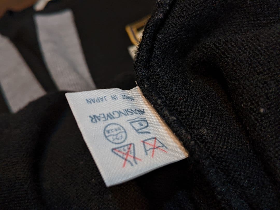 マンシングウェア　プルオーバー　ウール　ニット　ゴルフ　セーター　黒　トレーナー