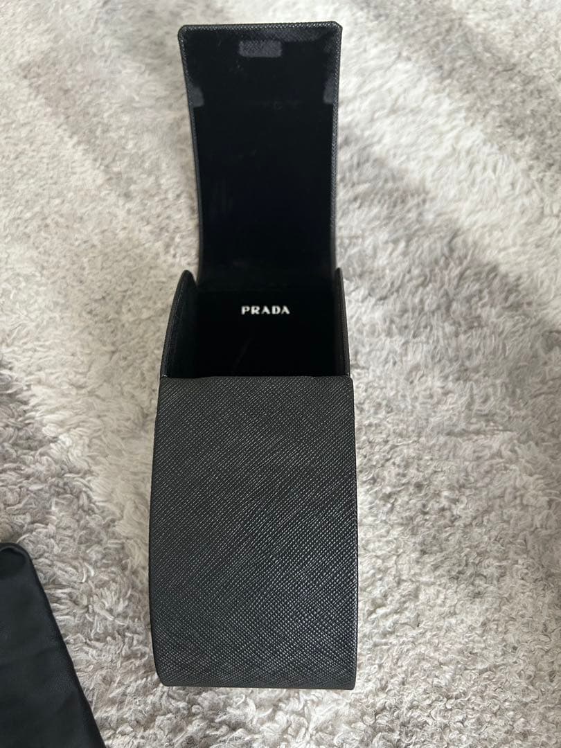 PRADA サングラス 黒