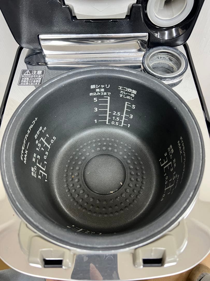 Panasonic IHジャー炊飯器 SR-SPX107 2017年齢5.5合