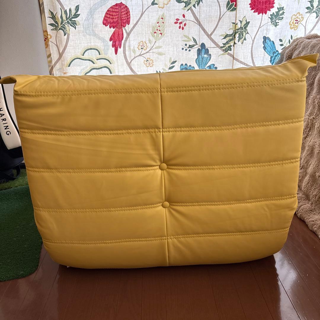 TOGO イエロー1人掛けソファ リプロダクト