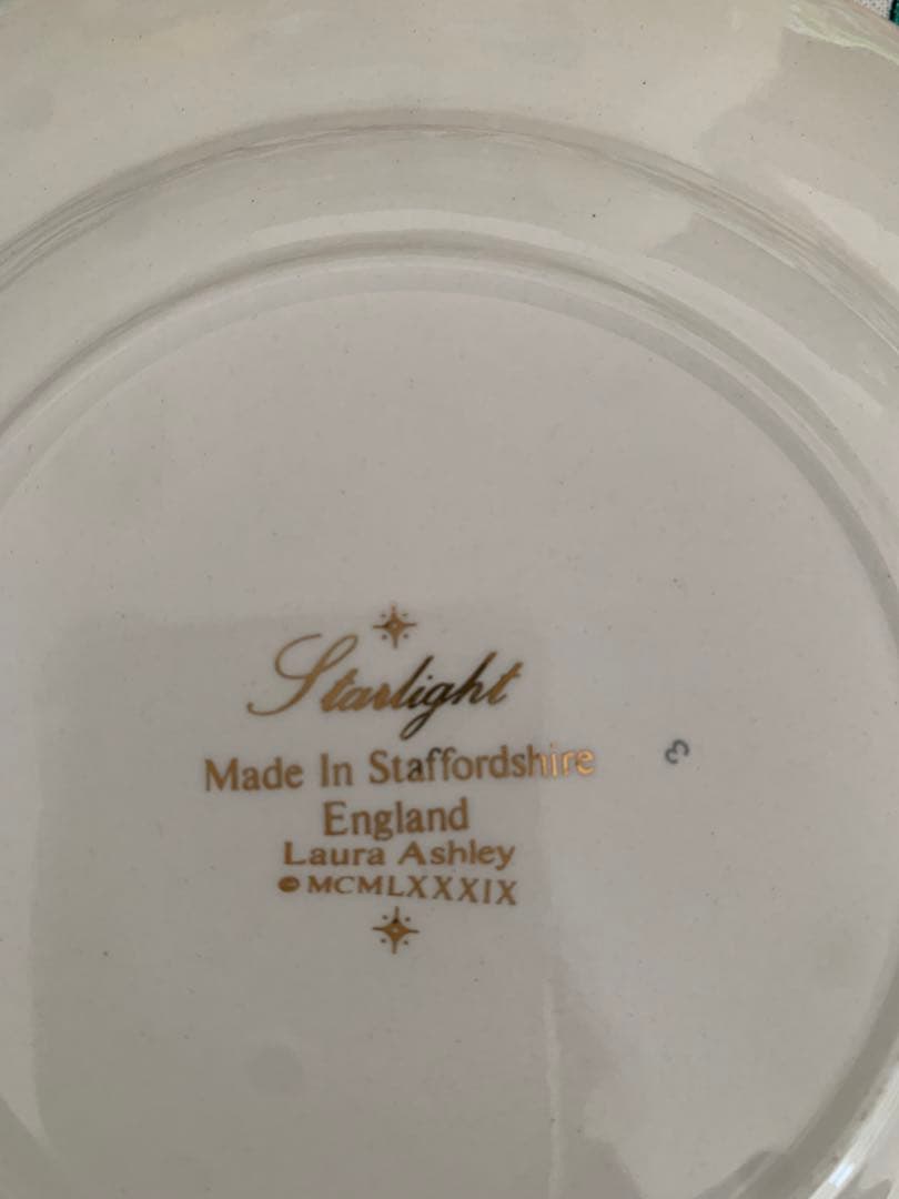 ローラアシュレー クリスマス用食器セット