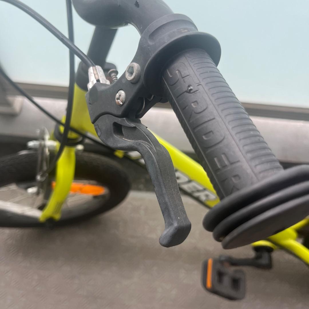 空気入れ・取説付⭐︎ペダルあり＆なし両方部品あり⭐︎ストライダー 14x