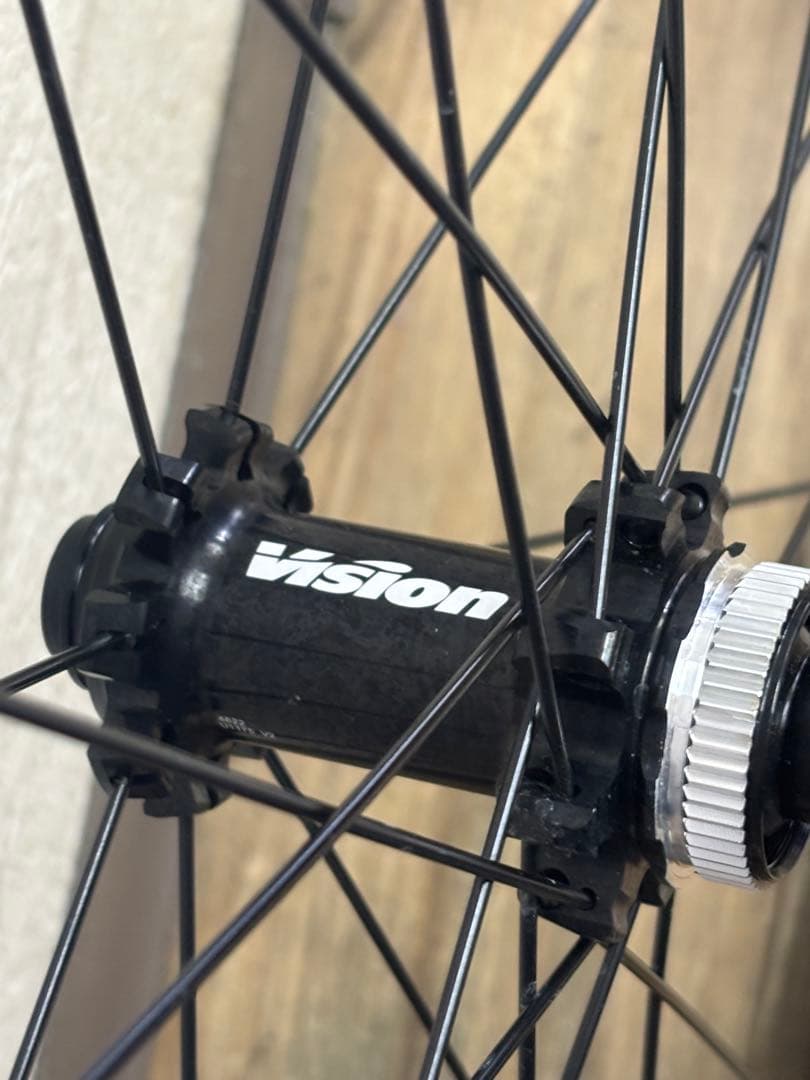 Vision TEAM 30 ディスクブレーキ用完組ホイールセット