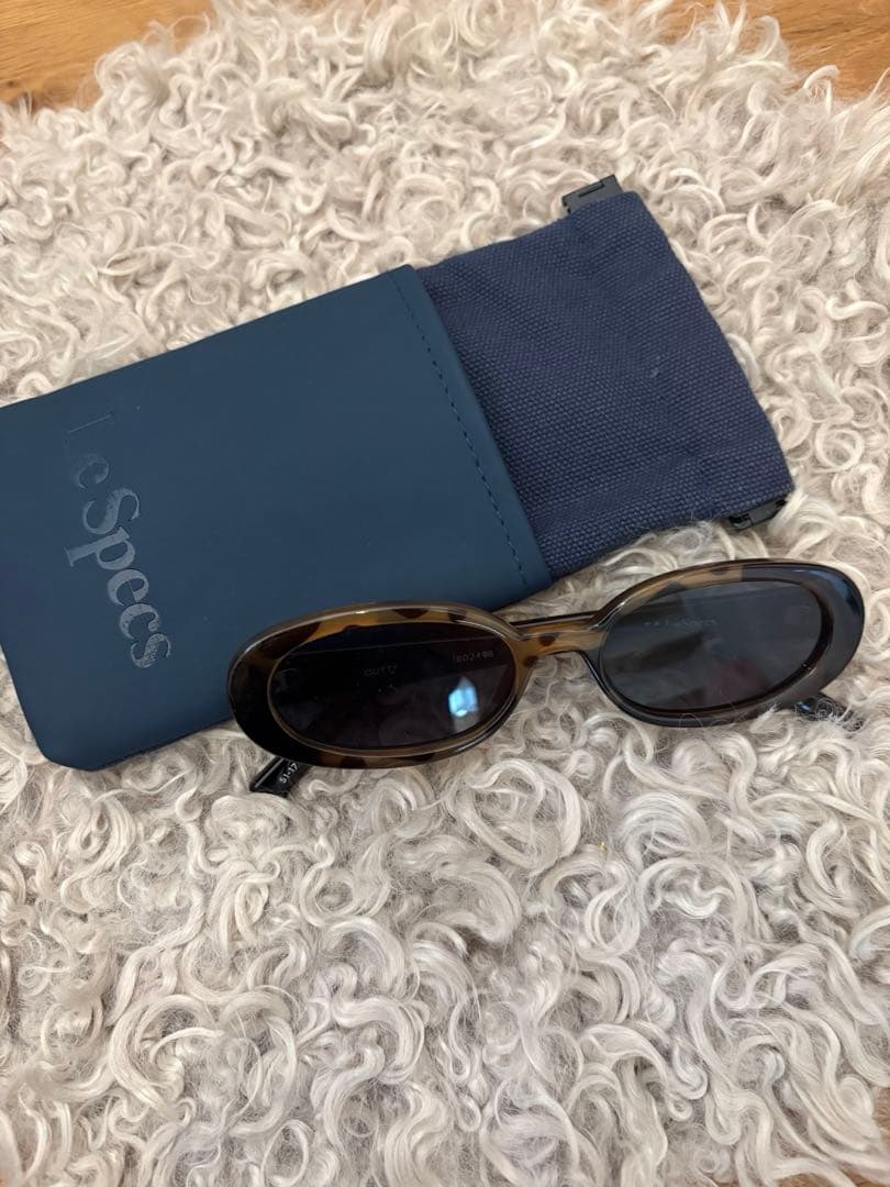 Le Specs OUTTA LOVE サングラス