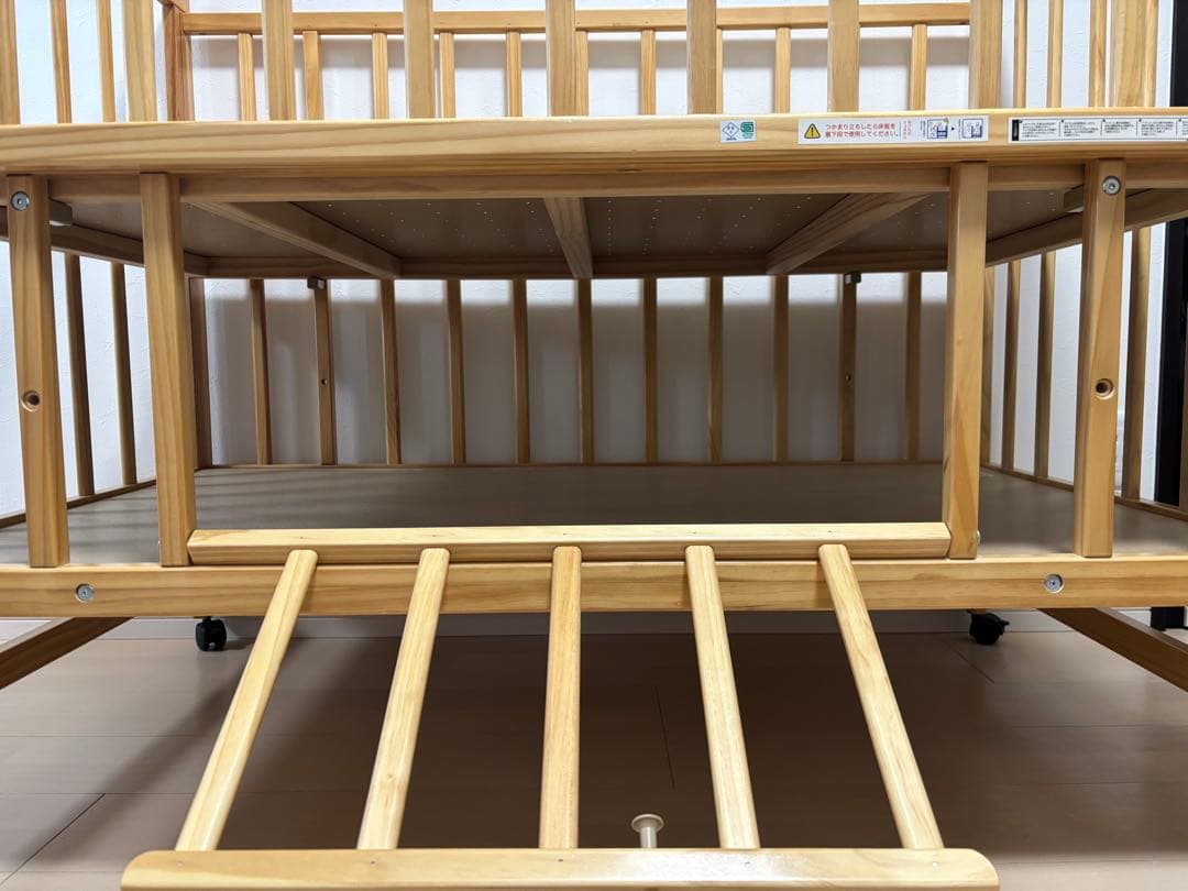 【送料込み】ベビーベッド　ティンバー　ナチュラル