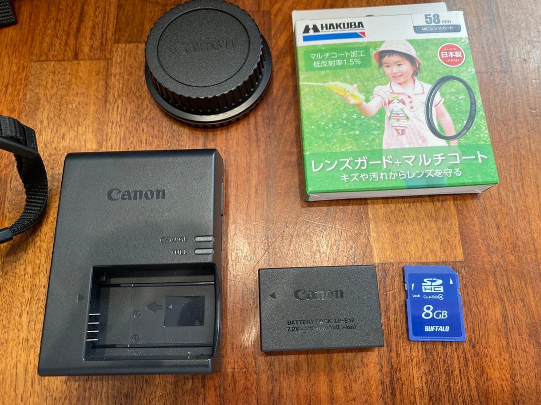 美品　最終値下げ　一眼レフカメラ　デジタルEOS Kiss X9