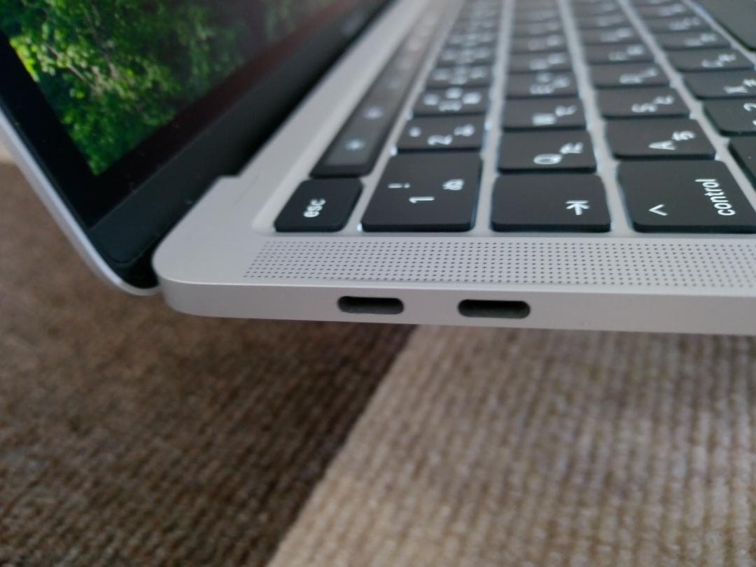 MacBook Pro 2020 A2289 13㌅ バッテリー『充放電2回』