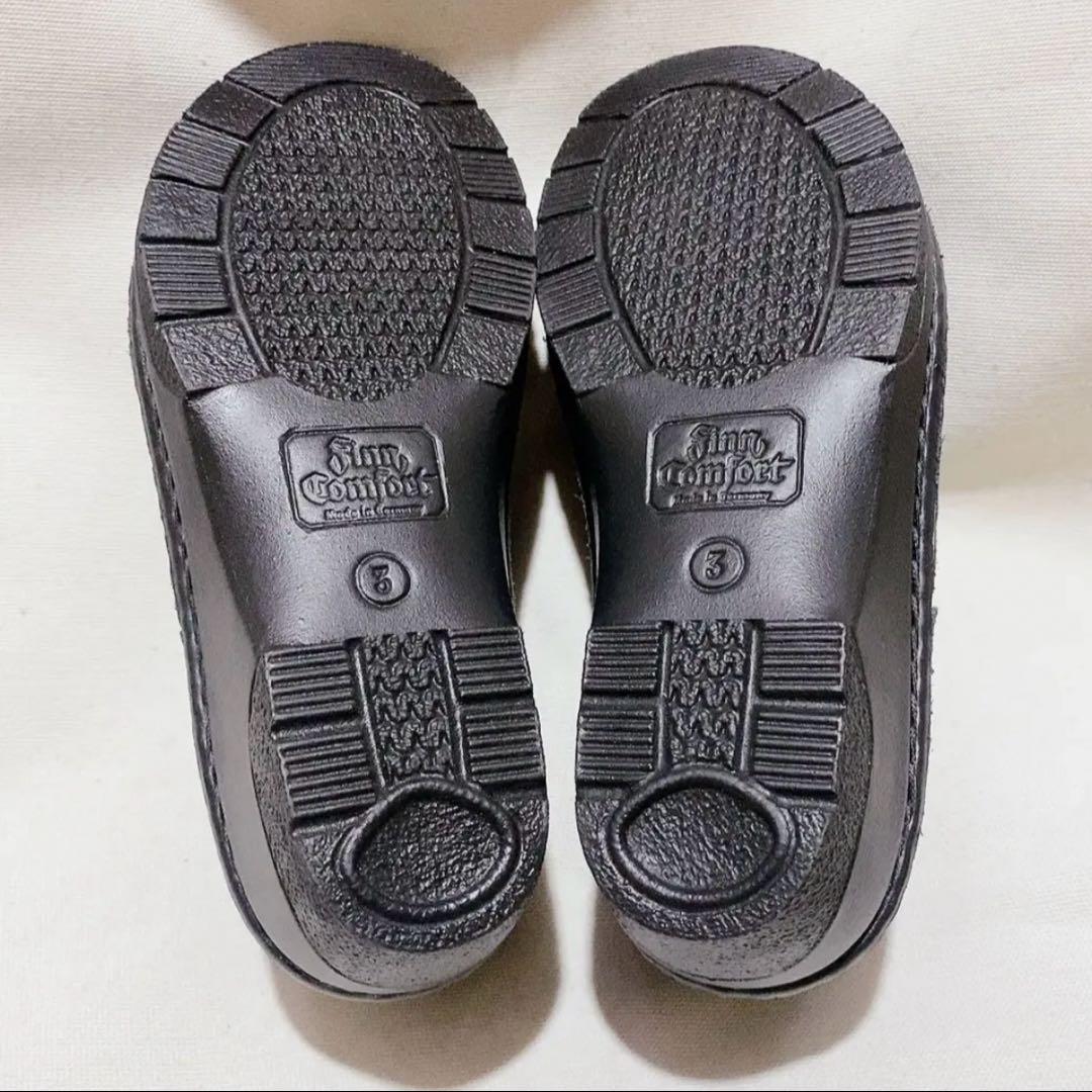 フィンコンフォート　シューズ　紺色　レザー　Finn Comfort