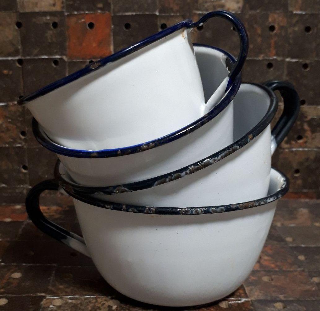 ホーロープレート４枚&コーヒーカップ４個セット スウェーデン製