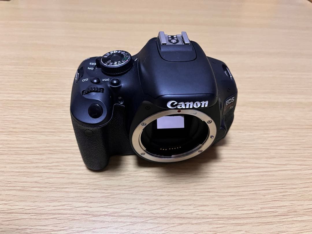 Canon EOS Kiss X 5 デジタル一眼レフカメラ