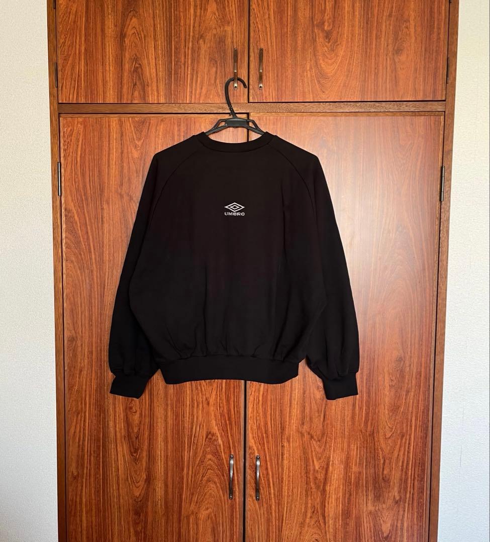 【美品タグ付き】UMBRO/アンブロ×Lui’sピグメントクルーネックスウェット