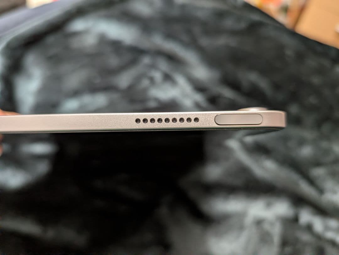 iPad Air (M3) 128gb WiFiモデル　スペースグレイ