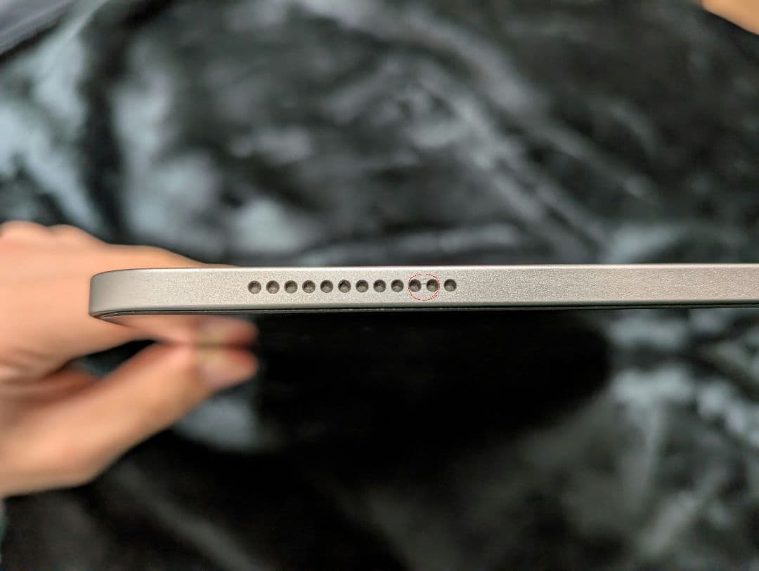 iPad Air (M3) 128gb WiFiモデル　スペースグレイ