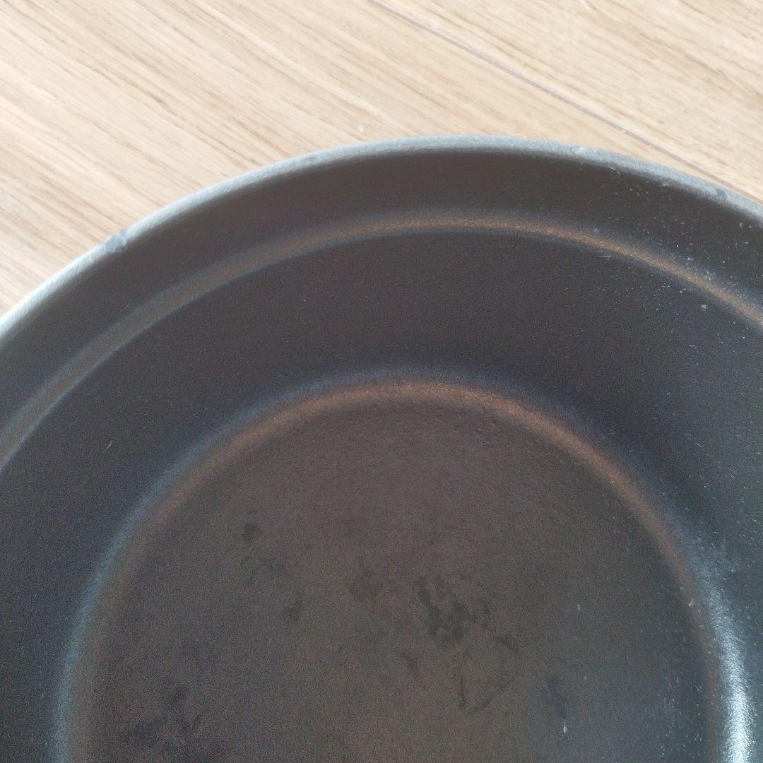 F*A様 staubストウブピコ ココット ラウンド グレー 20cm ホーロー