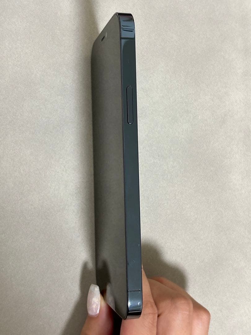 iPhone12pro 充電ケーブル付き SIMフリー