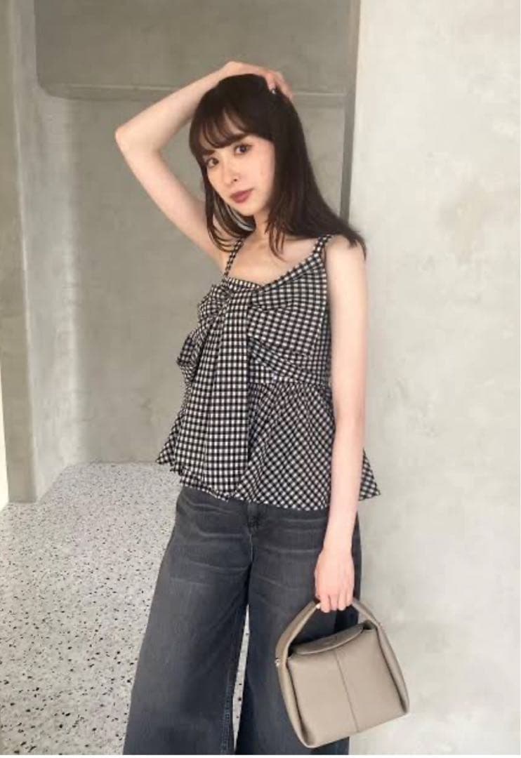 【美品】FRAY.IDペプラムリボントップス