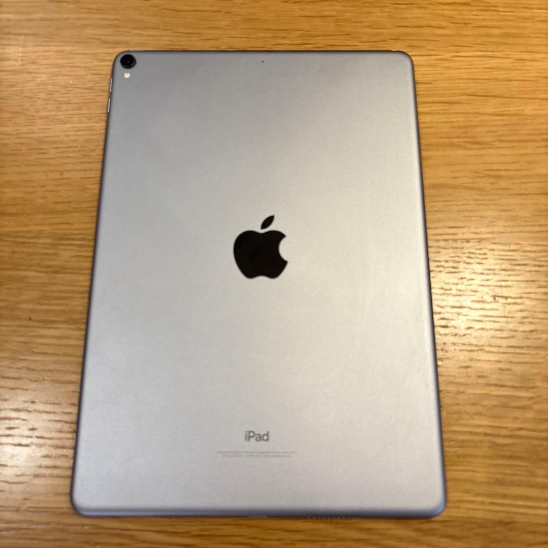 iPad Pro 10.5インチ 本体 充電器付き