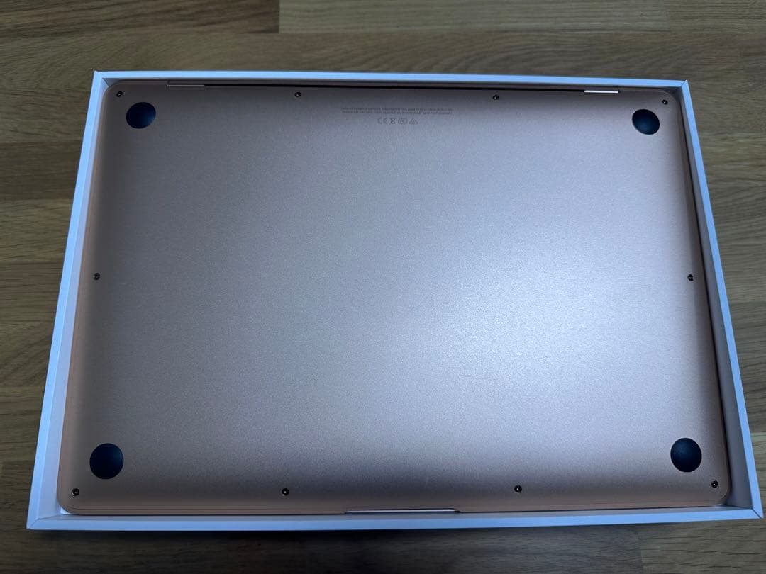 【超美品】M1 MacBook Air 8GB/256GB｜バッテリー100%