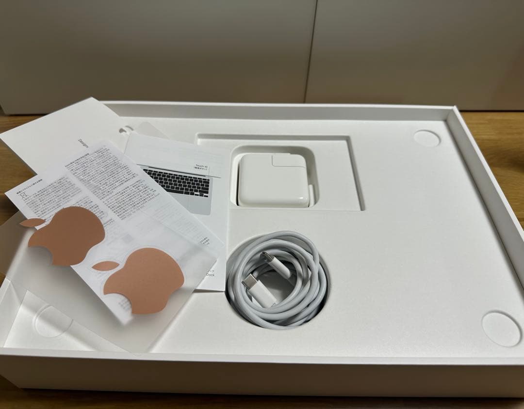 【超美品】M1 MacBook Air 8GB/256GB｜バッテリー100%