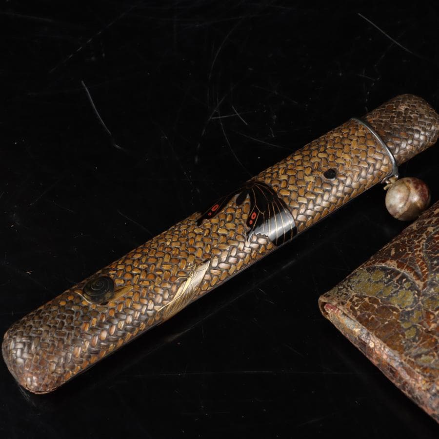 専用Y2978-1 竹編金銀象嵌金具蒔絵 煙管入れ 煙草入れ 〇吉銘　　　よ